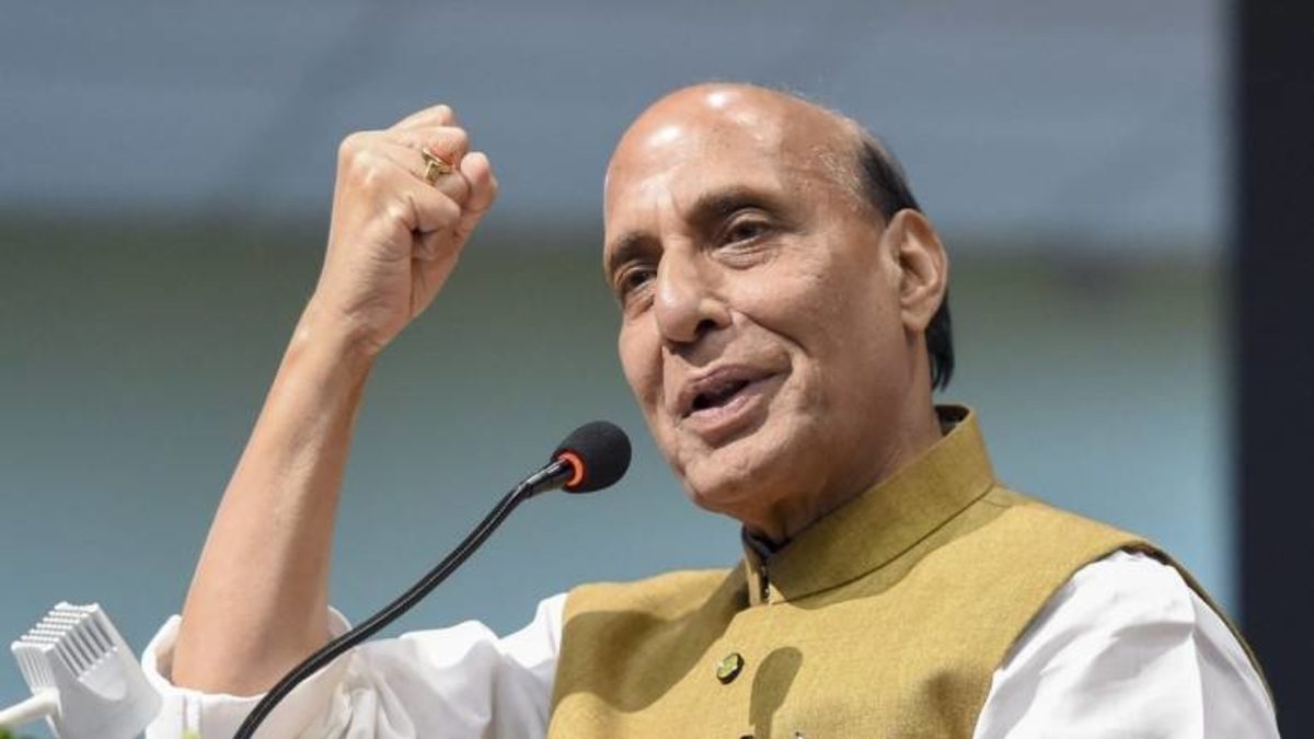 India’s defence exports reach all-time high of ₹ 15,920 crore , Defence Minister Rajnath SinghÂ
