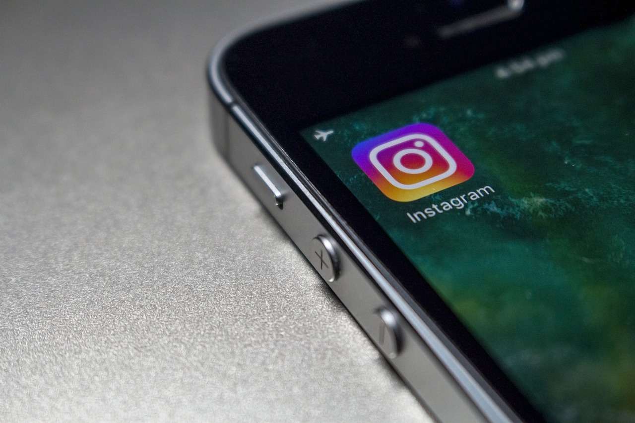 How social media is shaping public opinion?
