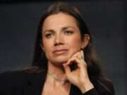Inspiring Young Voters to Think Independently in Politics Justine-Bateman (1)
