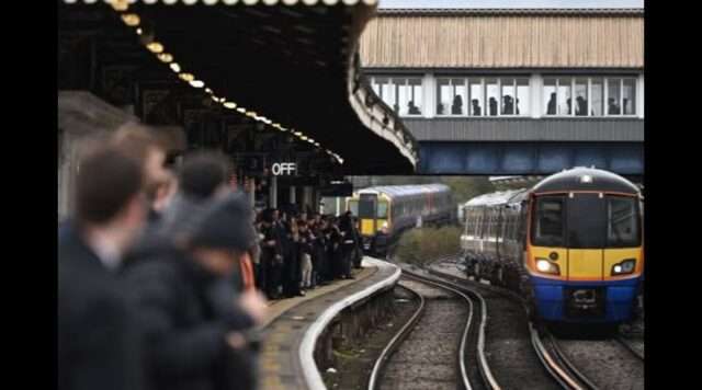 London southwestern railways: commuters overlook disruptions and delays . London southwestern railways: commuters overlook disruptions and delays .