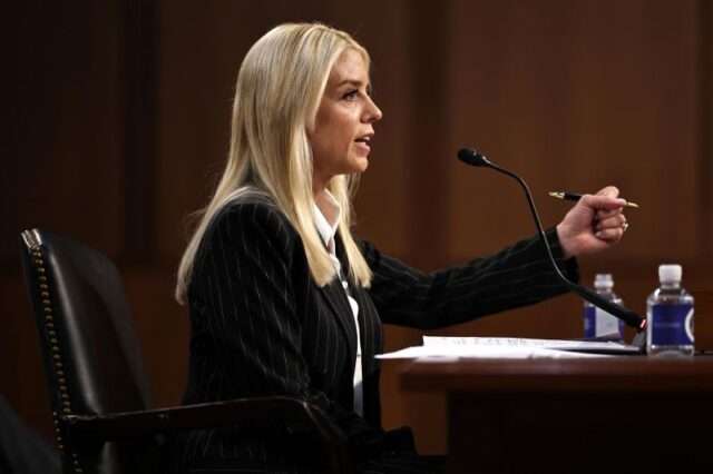 pam bondi pam bondi