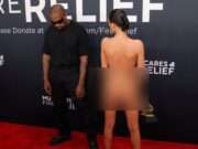 Bianca Censori’s Bold Fashion Statement at the Grammys: A New Era of Celebrity Outfits