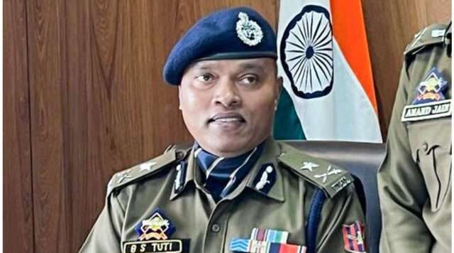 Strengthening Border Security: Insights from Jammu's Vigilance Efforts Strengthening Border Security: Insights from Jammu's Vigilance Efforts