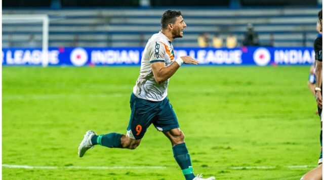 Bengaluru FC vs Mumbai City FC: A High-Stakes Clash in the Indian Super League A preview of the crucial ISL match between Bengaluru FC and Mumbai City FC, detailing team forms, key players, and playoff implications. Image courtesy (ss-i.thgim.com)