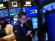Trade Wars and Tariffs: Why the U.S. Economy Faces Uncertainty This Year Explore how trade wars and market trends impact investments amidst economic uncertainty (s.yimg.com).