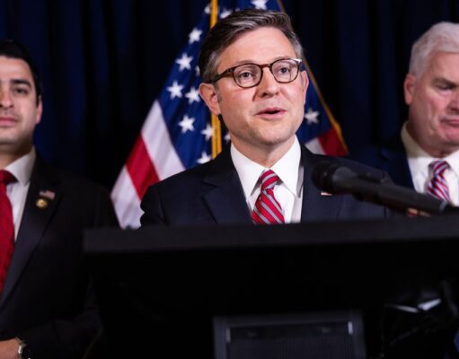 Exploring the looming government shutdown and the political dynamics at play in Congress (i.abcnewsfe.com).