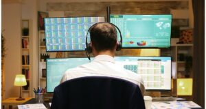 Explore key insights and strategies for navigating the stock market amidst changing trends and investor sentiment. Image courtesy (media.assettype.com)