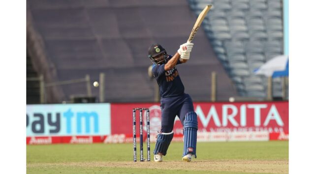 Shardul Thakur: The Rising Star of IPL 2023 Shardul Thakur has emerged as a key player in IPL 2023, showcasing his all-rounder capabilities and captivating fans with his performances on and off the field (c.ndtvimg.com).