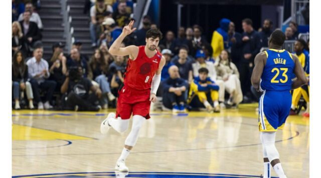 Steph Curry Shines as Warriors Dominate Trail Blazers: A Night of Teamwork and Triumph - Image 1 Steph Curry and the Warriors dominate the Trail Blazers in a thrilling game filled with teamwork and standout performances (knupsports.com).