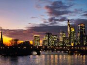 Explore the factors behind Frankfurt's population growth, focusing on immigration and urban development challenges (www.hessenschau.de).