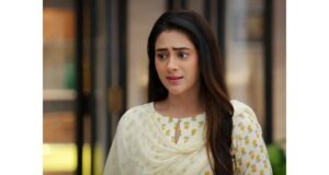 Explore the gripping drama in Star Plus's 'Jhanak' as accusations fly and the truth unfolds in a hospital mystery (www.livehindustan.com).