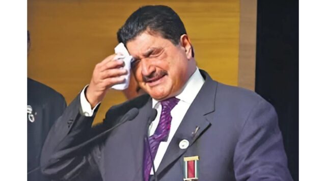 Unraveling the Mystery of BR Shetty: A Businessman in Turmoil Explore the rise and fall of BR Shetty, a once-prominent entrepreneur now embroiled in controversy. Discover the implications for the business world and the lessons learned. Image courtesy (www.prabhatkhabar.com)