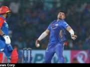 Arun Jaitley Stadium: Strategic Ball Change Leads Mumbai Indians to Victory in IPL 2025 Explore how a strategic ball change helped the Mumbai Indians secure a thrilling victory against Delhi Capitals in IPL 2025 (static.cricbuzz.com).