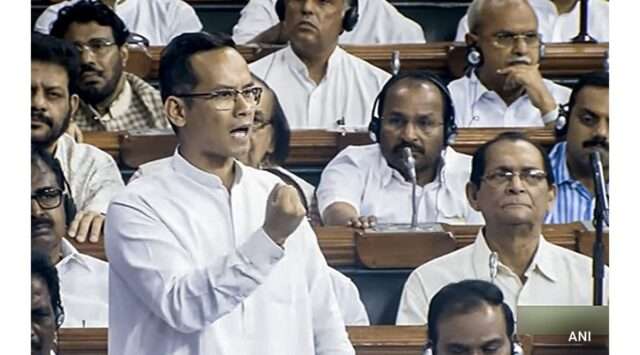Loksabha Live: Key Developments Surrounding the Waqf Amendment Bill Stay updated with the latest developments from Loksabha as the Waqf Amendment Bill sparks intense debates among Indian lawmakers. Key figures like Kiren Rijiju and Ravi Shankar Prasad weigh in on this important legislation. Image courtesy (c.ndtvimg.com)