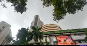 Explore the factors influencing the recent fluctuations of the Sensex amidst global economic challenges. Image courtesy (jb-optimus.s3.ap-south-1.amazonaws.com)