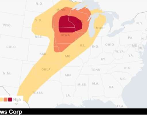 Moderate Risk Alert: Minnesota Braces for Dangerous Storms – Tornadoes & Hail Possible in May 2025 An informative guide on preparing for severe storms in Minnesota, focusing on the upcoming threats of tornadoes and severe weather in Minneapolis. Image courtesy (jb-optimus.s3.ap-south-1.amazonaws.com)