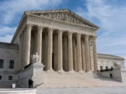 Supreme Court Blocks Trump’s Plan to Deport Migrants Trump Venezuelan migrants